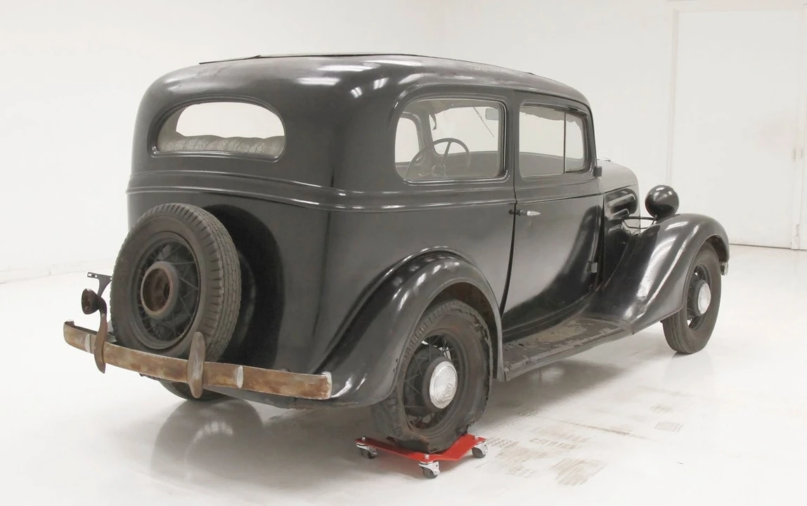 1935 Chevrolet Standard & Master & Master Deluxe & Special Deluxe - Image 4 of 31