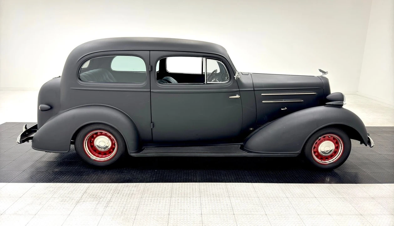 1935 Chevrolet Standard & Master & Master Deluxe & Special Deluxe - Image 6 of 31