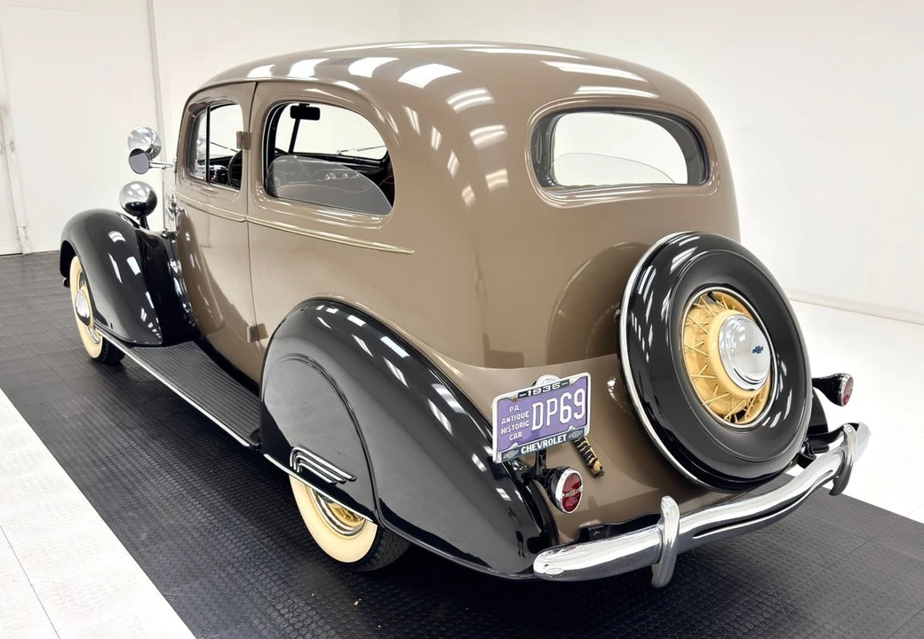 1935 Chevrolet Standard & Master & Master Deluxe & Special Deluxe - Image 3 of 31