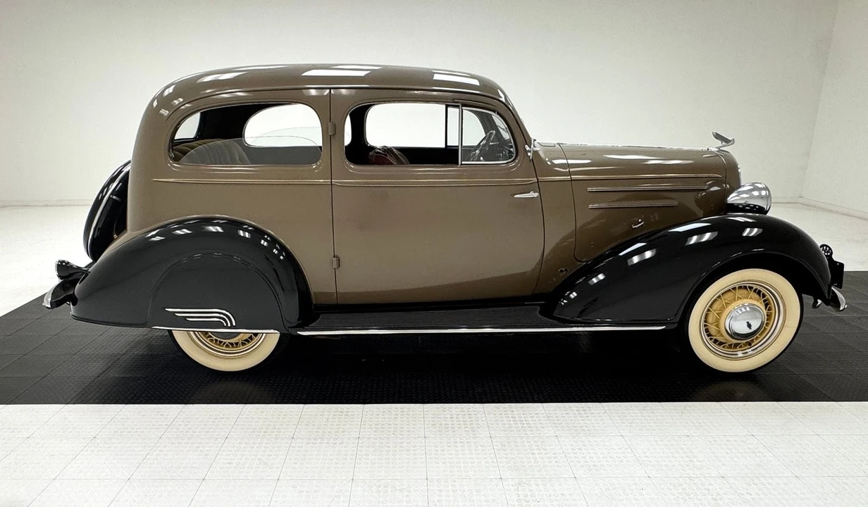 1935 Chevrolet Standard & Master & Master Deluxe & Special Deluxe - Image 6 of 31