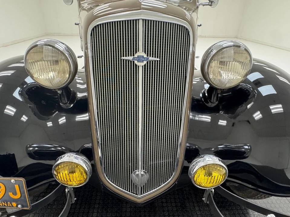 1935 Chevrolet Standard & Master & Master Deluxe & Special Deluxe - Image 9 of 31