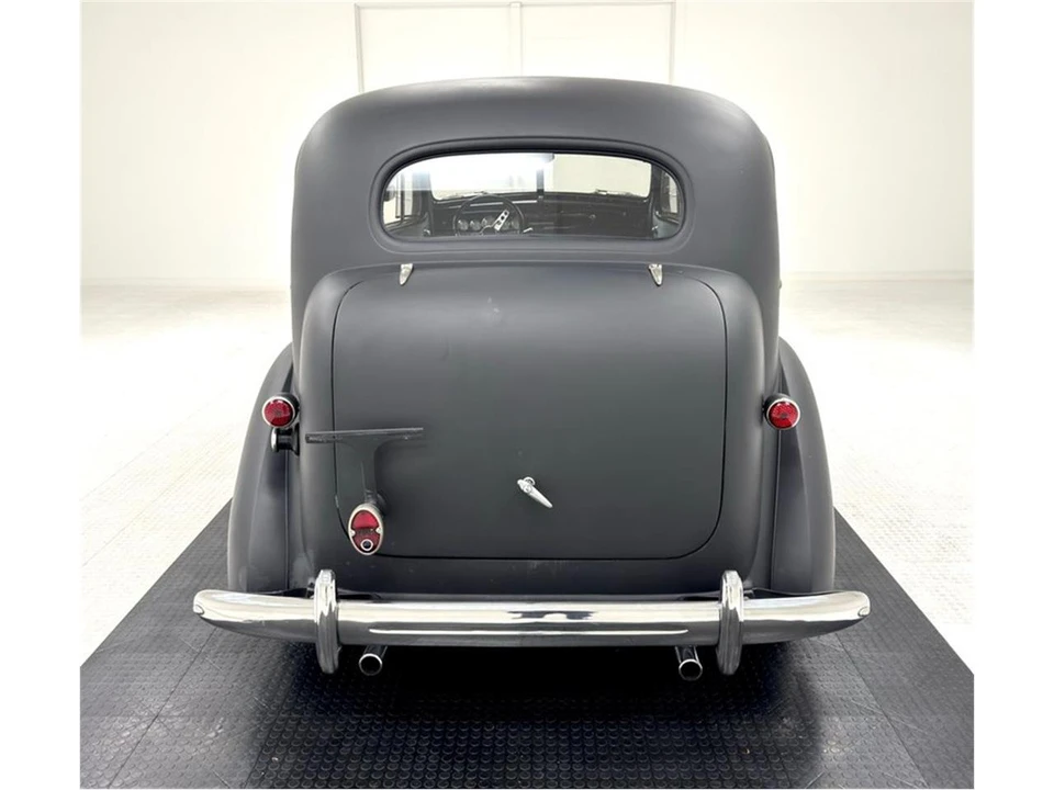 1935 Chevrolet Standard & Master & Master Deluxe & Special Deluxe - Image 4 of 31