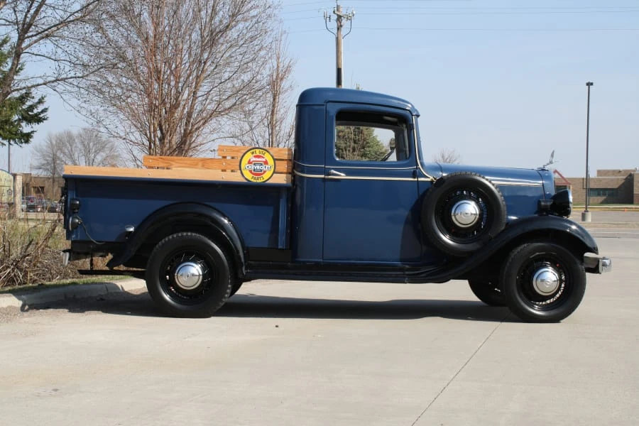 1935 Chevrolet Pickup 2nd Gen - Image 2 of 7