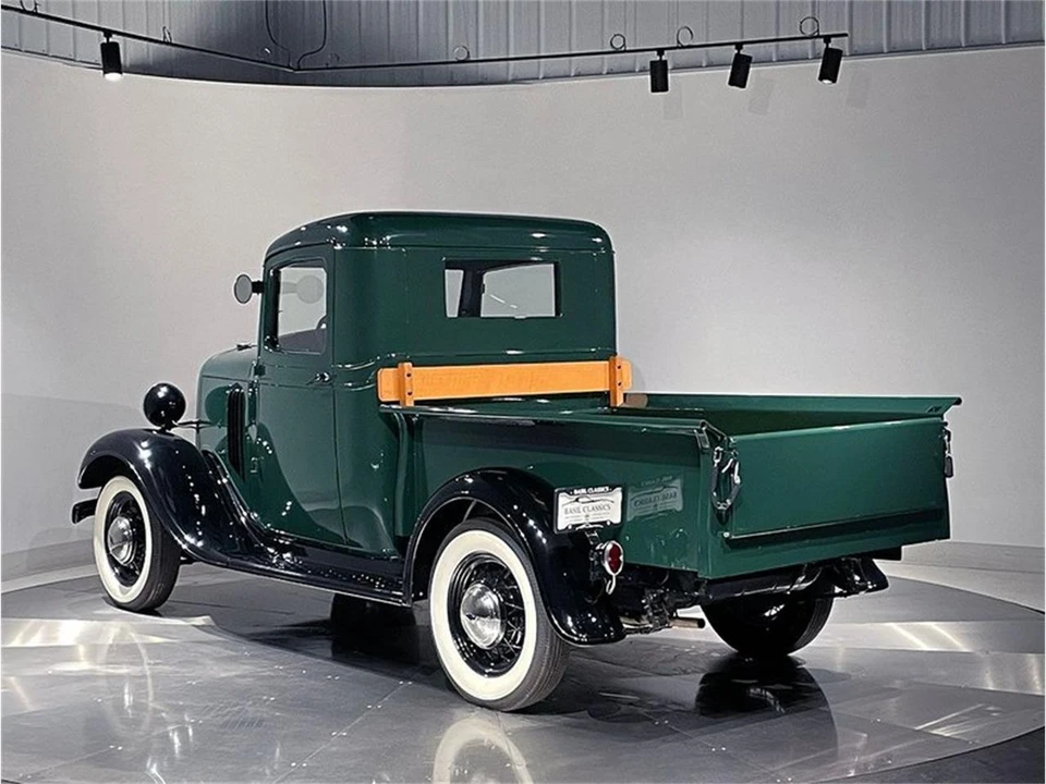 1935 Chevrolet Pickup 2nd Gen - Image 9 of 31