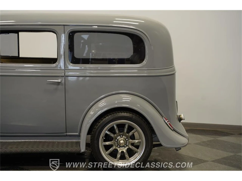 1935 Chevrolet Standard & Master & Master Deluxe & Special Deluxe - Image 25 of 31