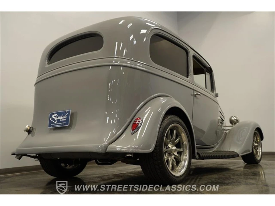 1935 Chevrolet Standard & Master & Master Deluxe & Special Deluxe - Image 30 of 31