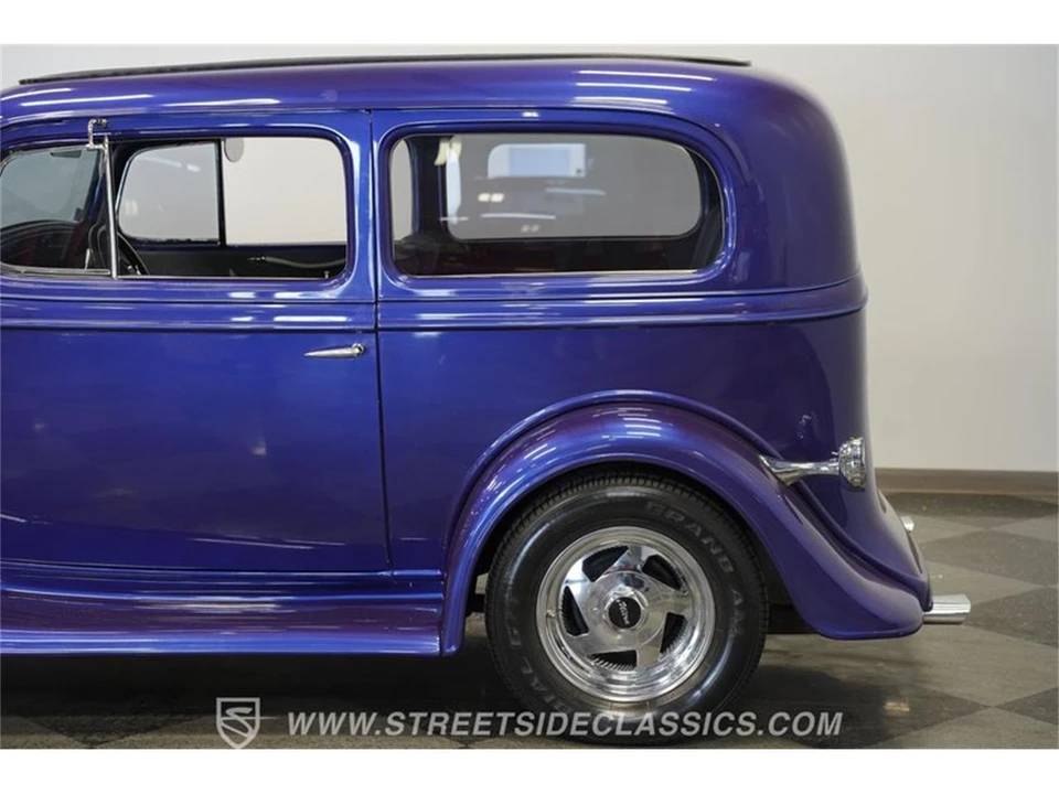 1935 Chevrolet Standard & Master & Master Deluxe & Special Deluxe - Image 25 of 31