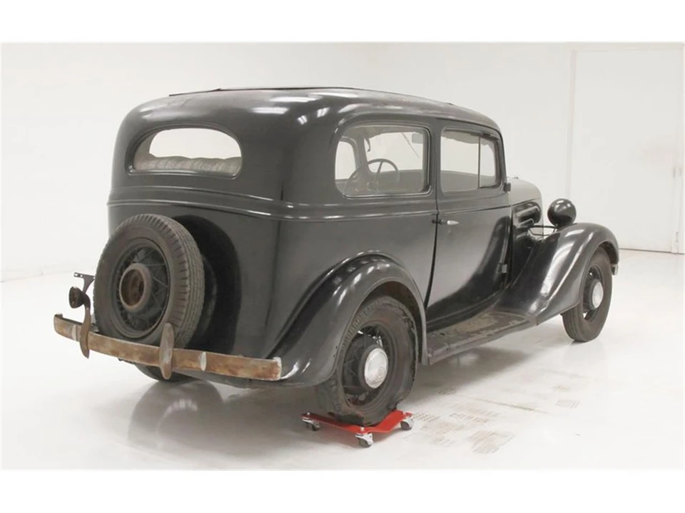 1935 Chevrolet Standard & Master & Master Deluxe & Special Deluxe - Image 4 of 31