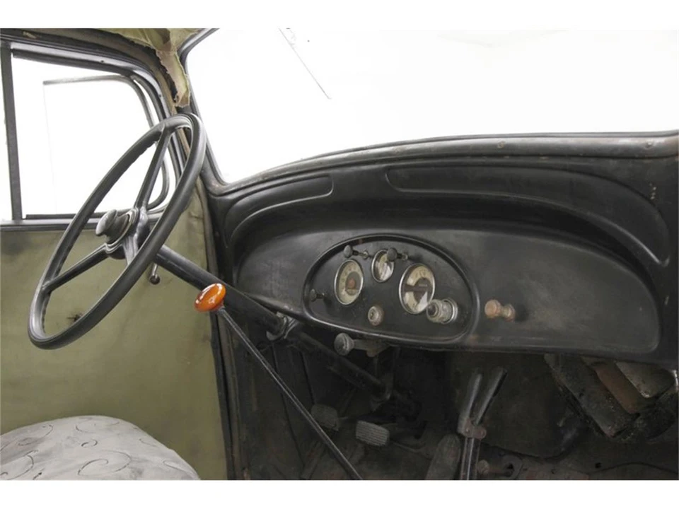 1935 Chevrolet Standard & Master & Master Deluxe & Special Deluxe - Image 30 of 31