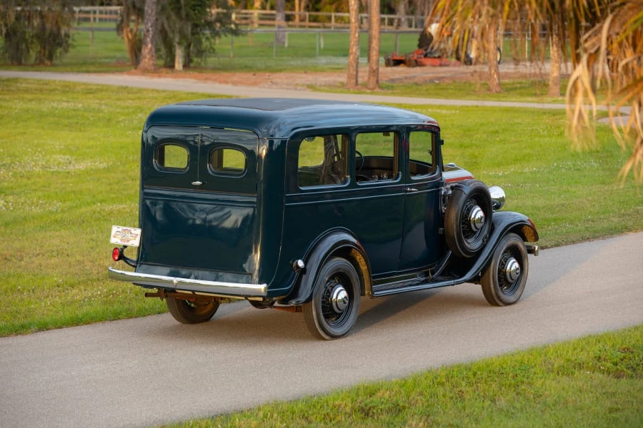 1935 Chevrolet Carryall Suburban 1st Gen - Image 3 of 31