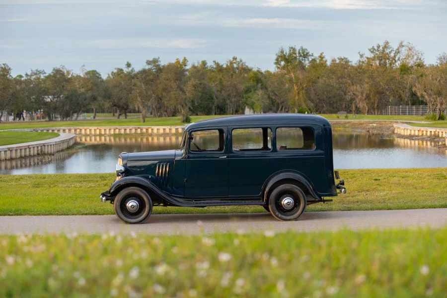 1935 Chevrolet Carryall Suburban 1st Gen - Image 2 of 31