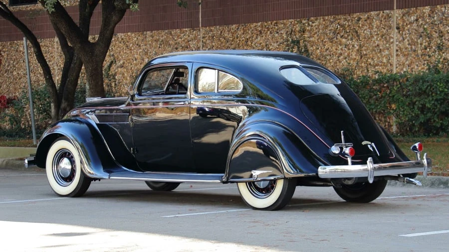 1935 Chrysler Airflow - Image 25 of 31
