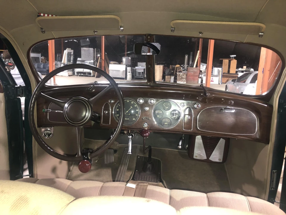 1935 Chrysler Airflow - Image 22 of 31