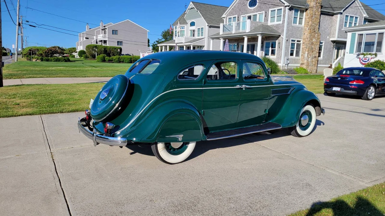 1935 Chrysler Airflow - Image 7 of 31