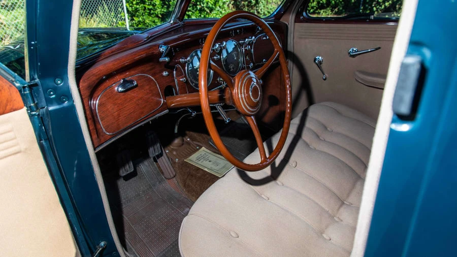 1935 Chrysler Airflow - Image 4 of 19