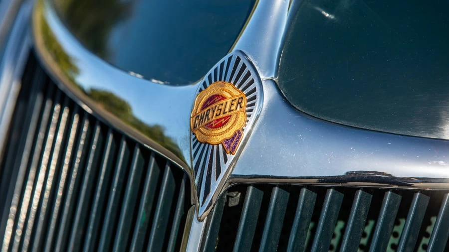1935 Chrysler Airflow - Image 10 of 19