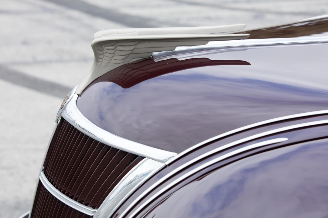 1935 Chrysler Airflow - Image 25 of 28
