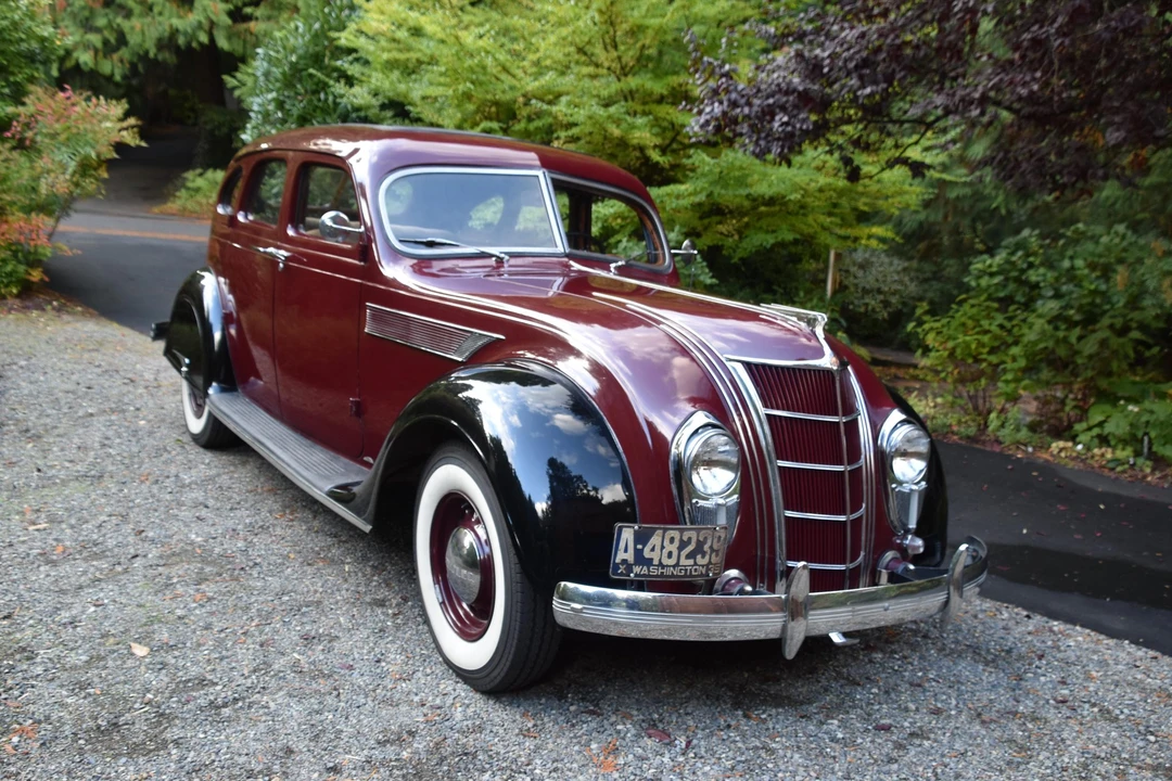 1935 Chrysler Airflow - Image 9 of 31