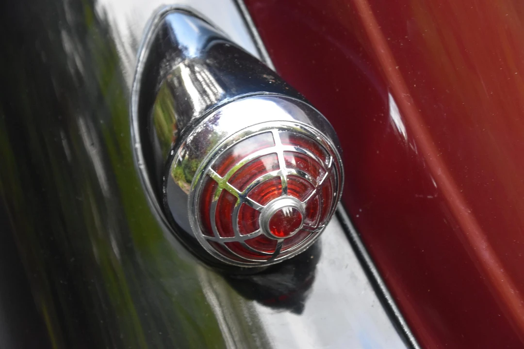 1935 Chrysler Airflow - Image 25 of 31