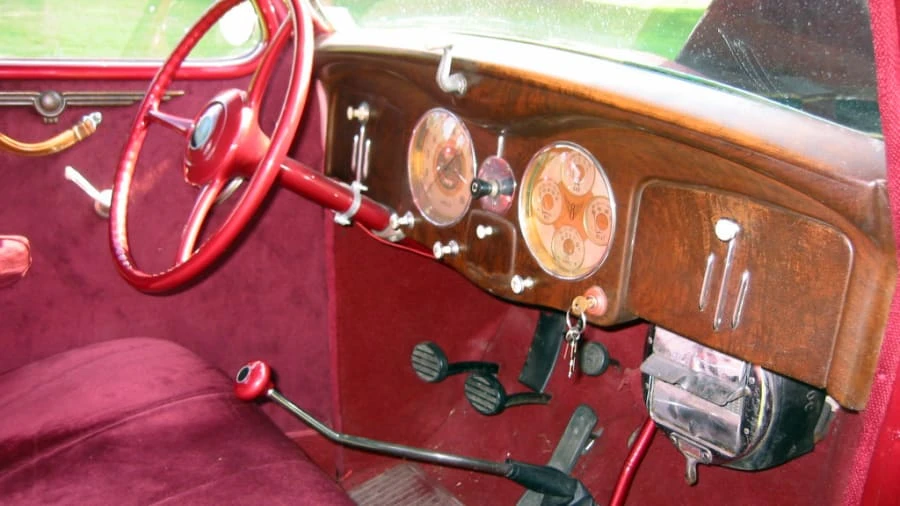 1935 Chrysler - Image 3 of 8