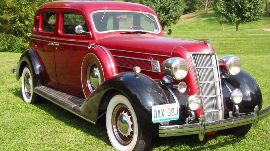 1935 Chrysler - Image 8 of 8