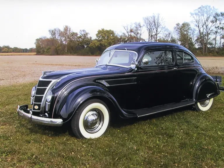 1935 Chrysler Airflow - Image 2 of 2