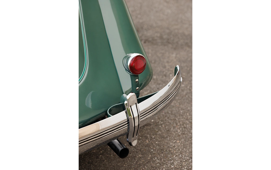 1935 Chrysler Airflow - Image 16 of 17