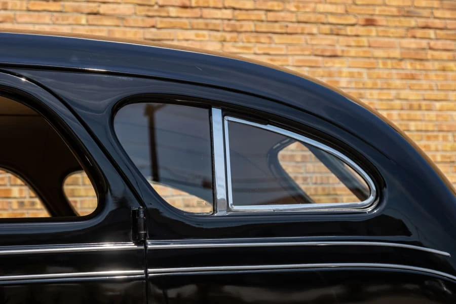 1935 Chrysler Airflow - Image 8 of 31
