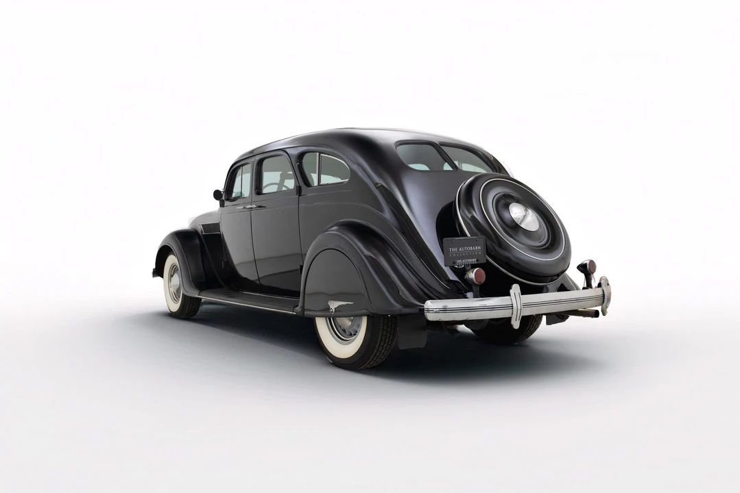 1935 Chrysler Airflow - Image 5 of 31