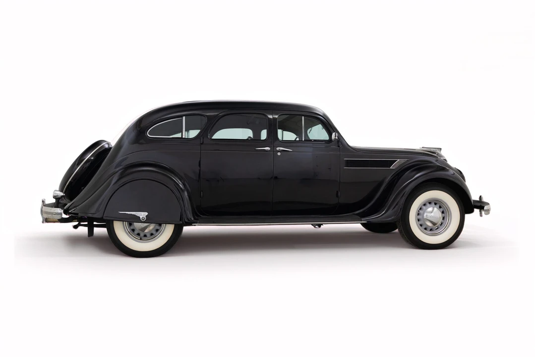 1935 Chrysler Airflow - Image 8 of 31