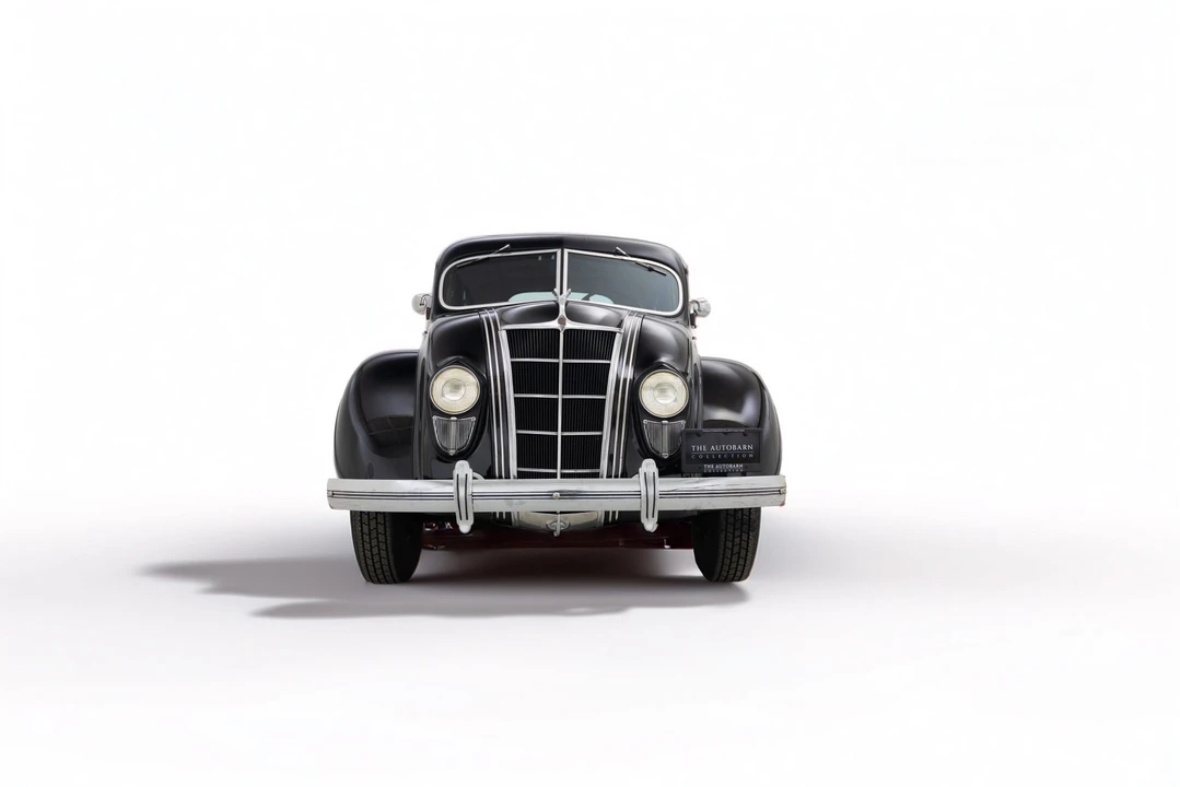 1935 Chrysler Airflow - Image 2 of 31