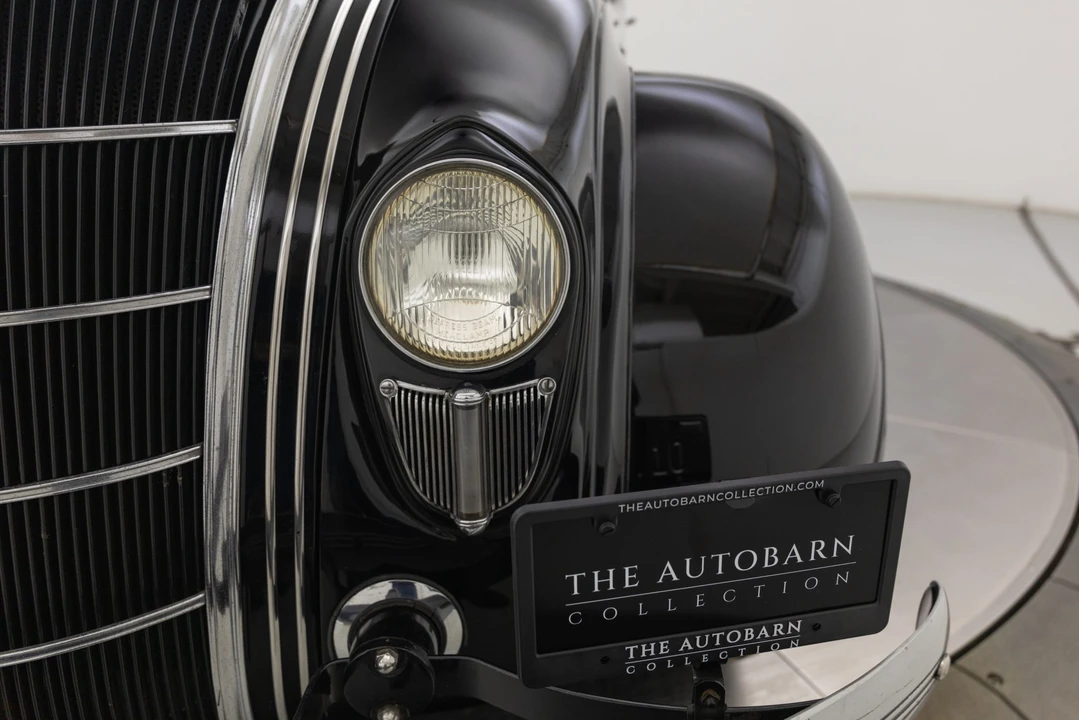 1935 Chrysler Airflow - Image 18 of 31
