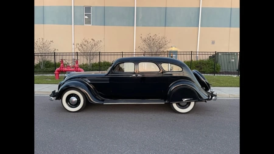 1935 Chrysler Imperial Pre-War - Image 2 of 15