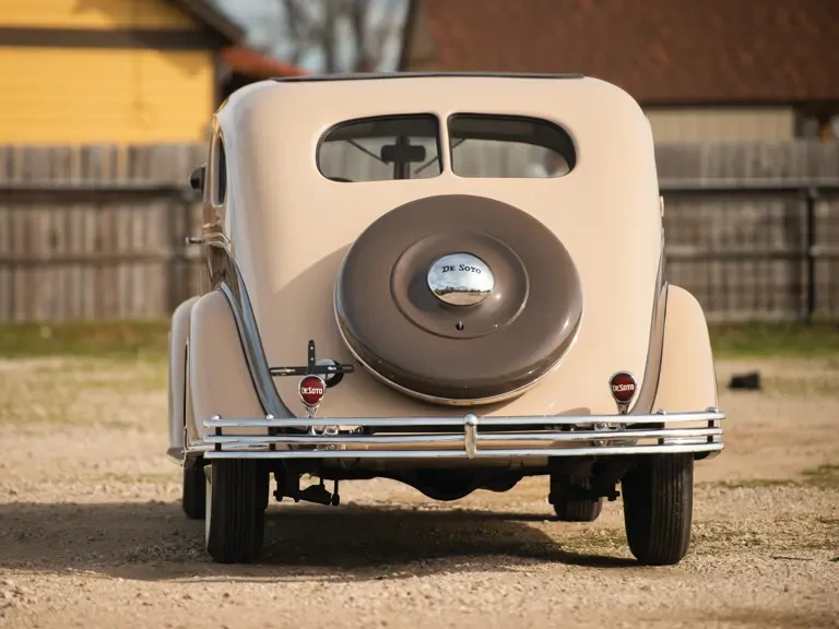 1935 DeSoto - Image 8 of 31