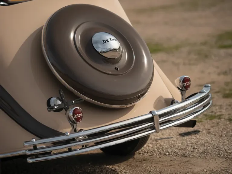 1935 DeSoto - Image 12 of 31
