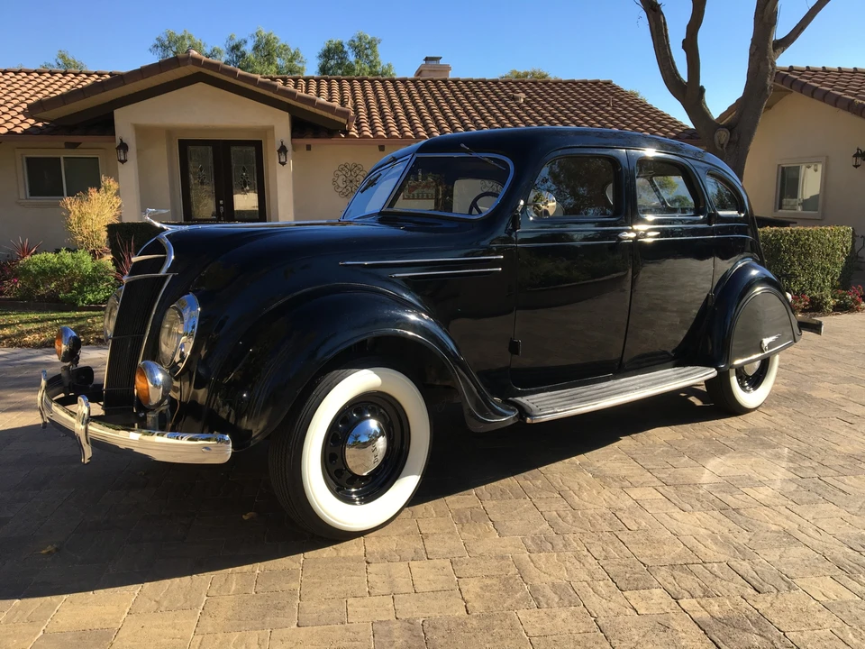 1935 Chrysler Airflow - Image 2 of 31