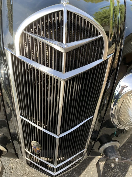 1935 Chrysler Airflow - Image 29 of 31
