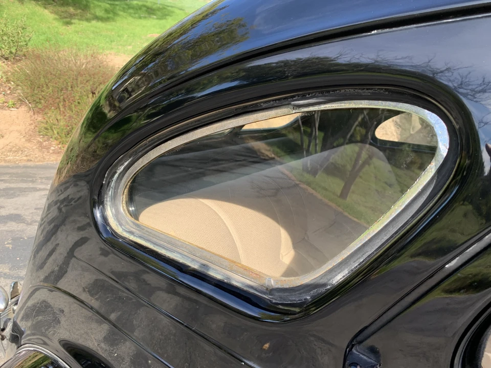 1935 Chrysler Airflow - Image 24 of 31