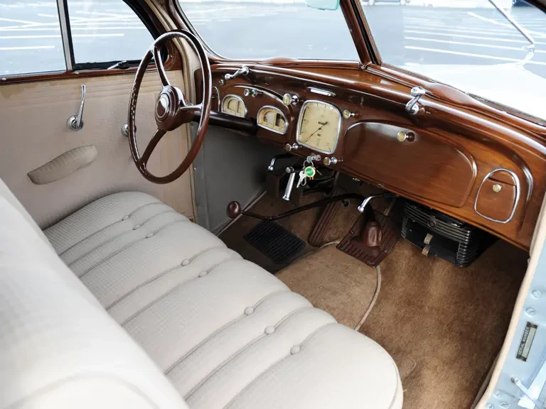 1935 DeSoto - Image 5 of 15