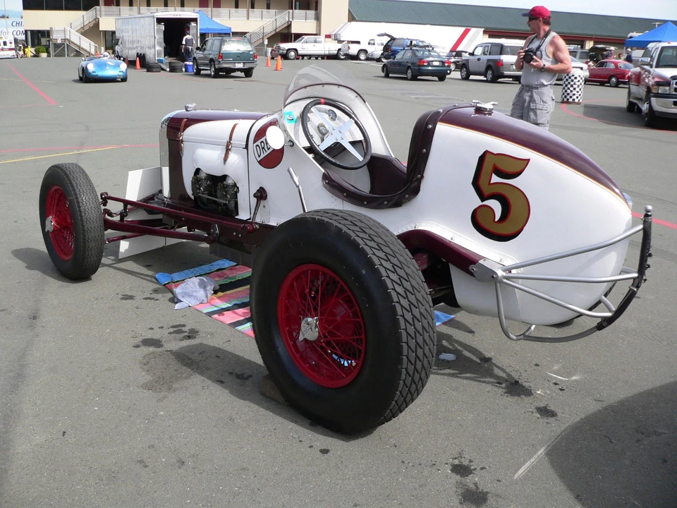 1935 Dreyer - Image 2 of 2