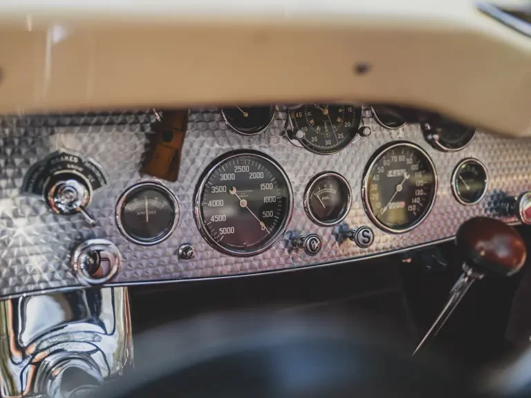 1935 Duesenberg Model J - Image 29 of 31