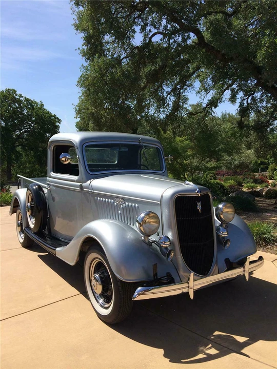 1935 Ford Model 48 & 68 - Image 2 of 5