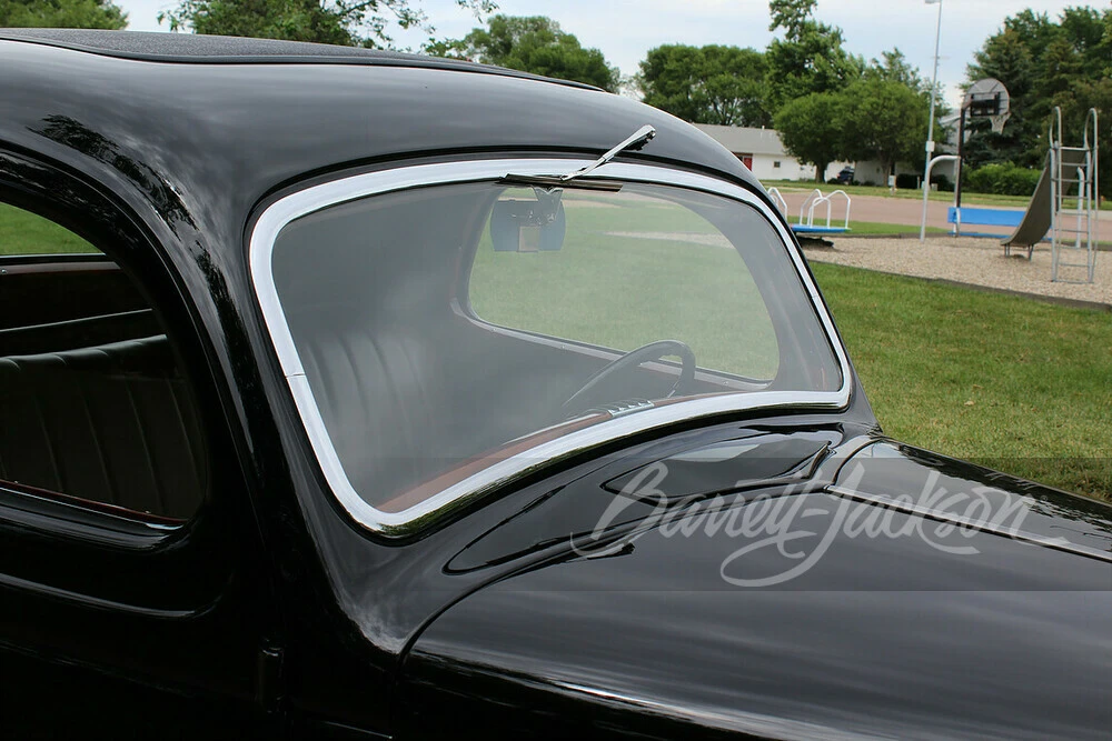 1935 Ford Model 48 & 68 - Image 5 of 12