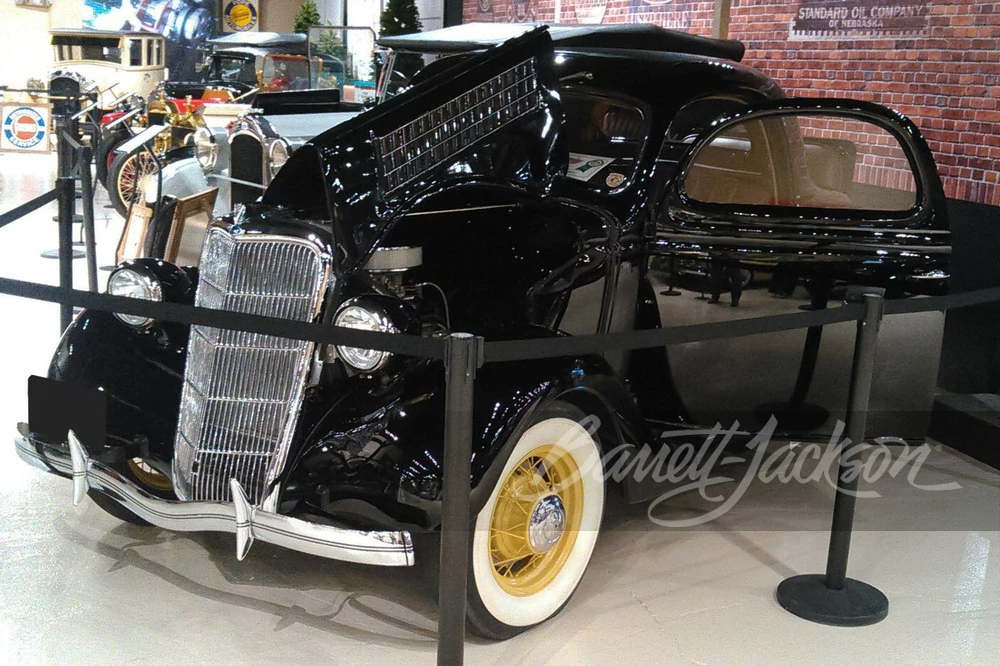 1935 Ford Model 48 & 68 - Image 9 of 12