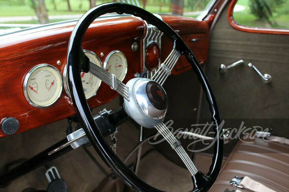 1935 Ford Model 48 & 68 - Image 11 of 12