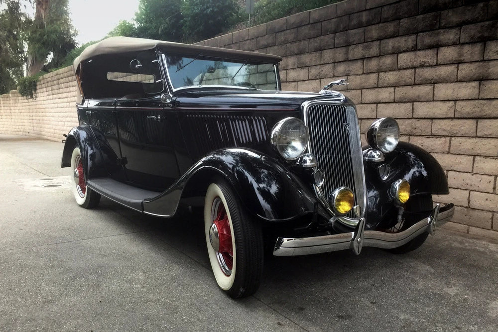 1935 Ford Model 48 & 68 - Image 2 of 5