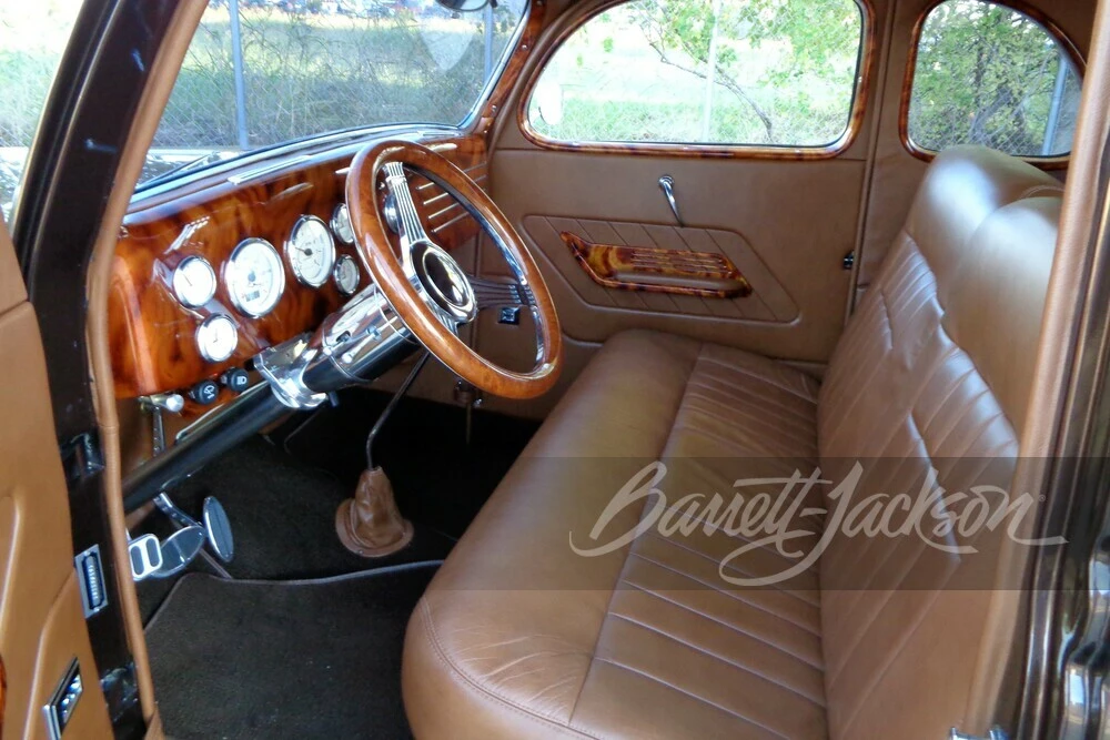 1935 Ford Model 48 & 68 - Image 3 of 9