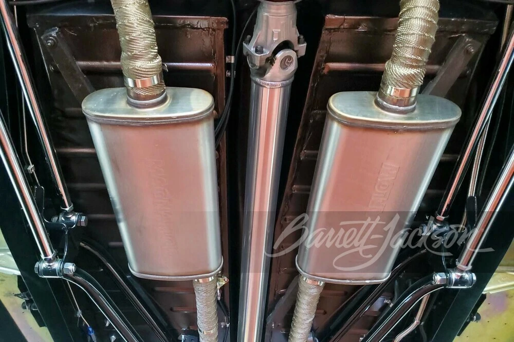 1935 Ford Model 48 & 68 - Image 6 of 9