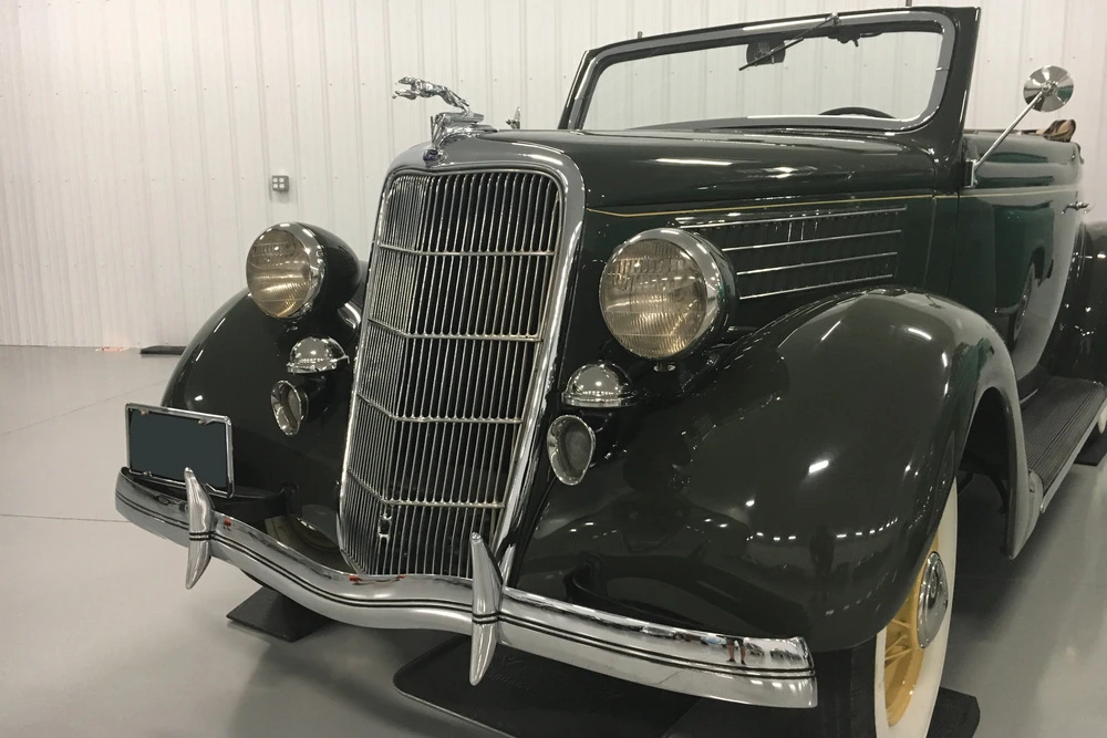 1935 Ford Model 48 & 68 - Image 6 of 8