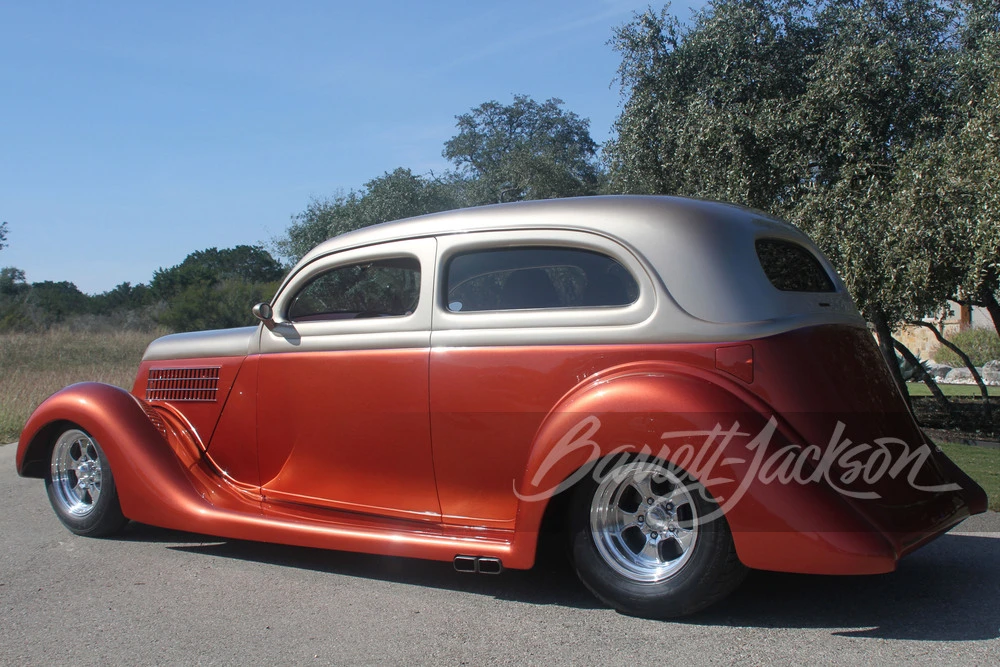 1935 Ford Model 48 & 68 - Image 4 of 13